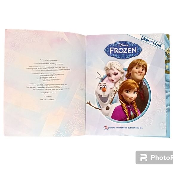 Disney Frozen Look and Find Book 2015 - Picture 2 of 15